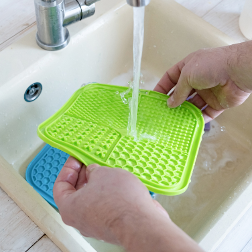 BoneItUp Lick Mat for Dogs & Cats – BPA-Free Dog Food Mat Slow Feeder, Crate Training, Dental Health & Digestion – Slow Feeder Mat for Dogs - Dishwasher Safe Crate Lick Mat (Blue)